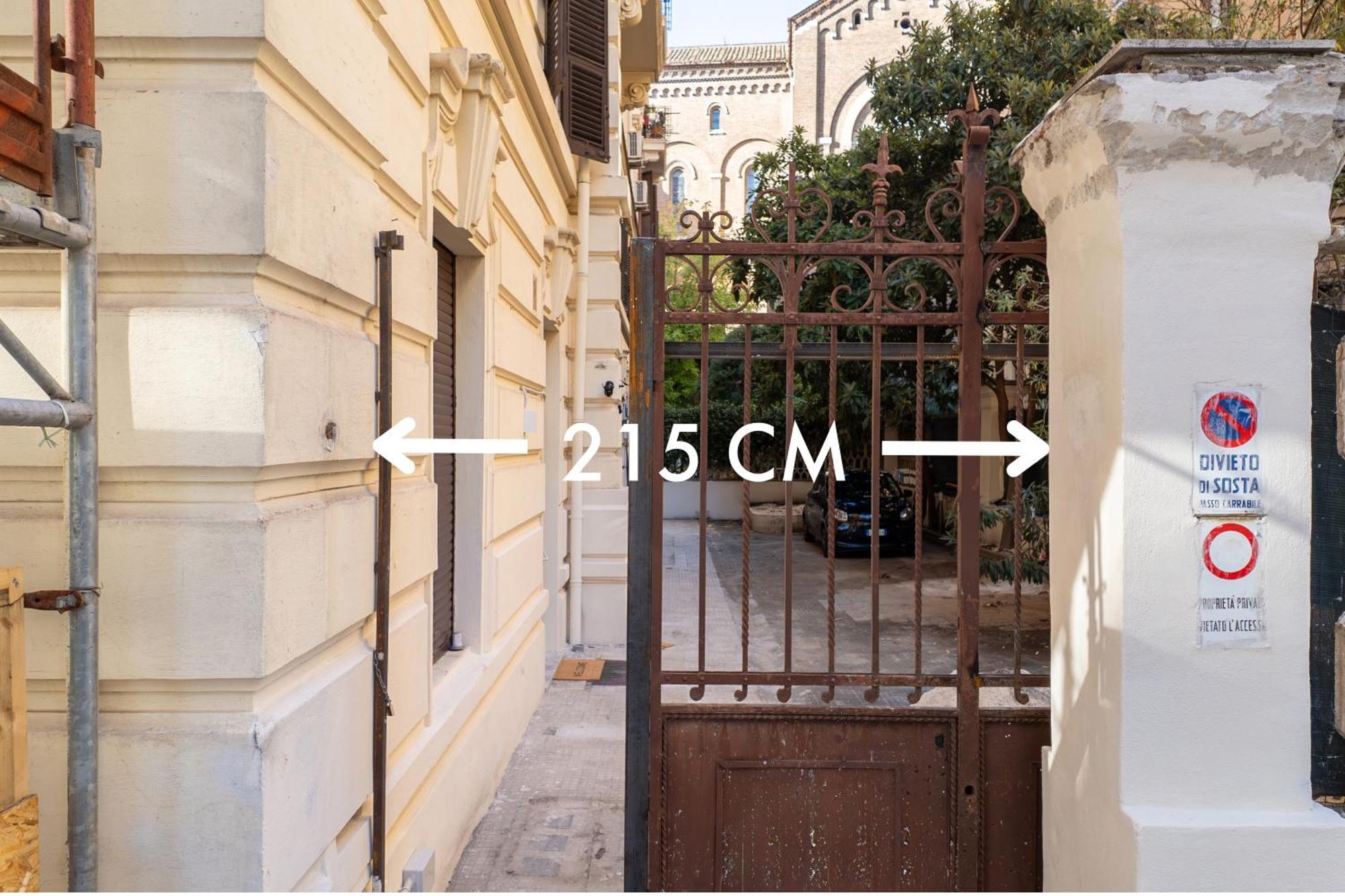 C3 Top Class Apartment, 2 Camere Da Letto, 2 Bagni, Giardino Distante 15 Minuti A Piedi Da Fontana Di Trevi Рим Экстерьер фото