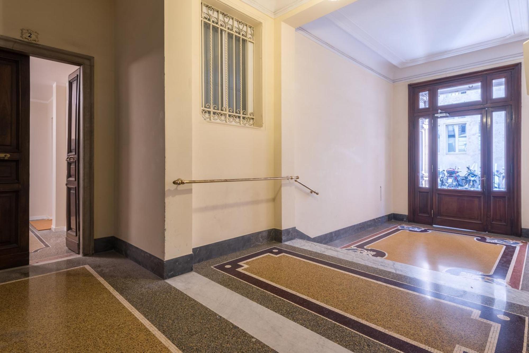 C3 Top Class Apartment, 2 Camere Da Letto, 2 Bagni, Giardino Distante 15 Minuti A Piedi Da Fontana Di Trevi Рим Экстерьер фото
